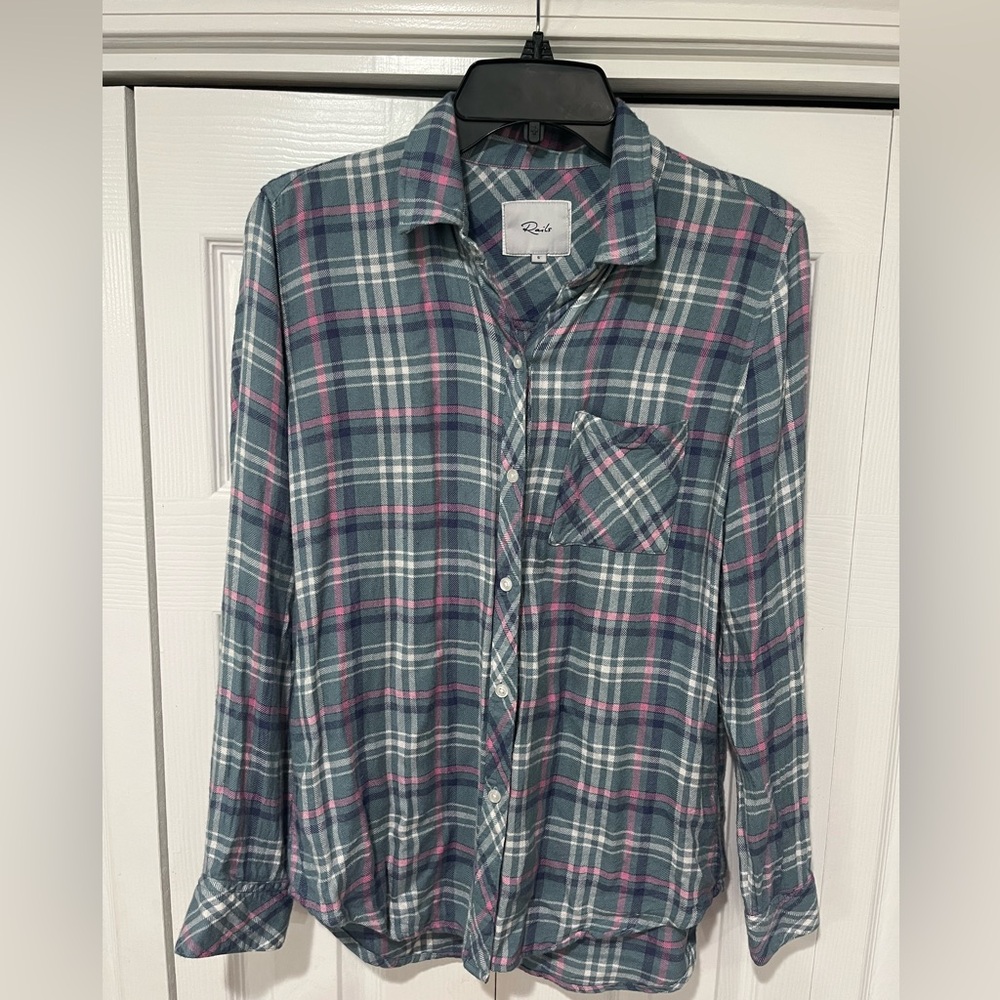 Rails Hunter Plaid Button Down Flannel Shirt Agave Rose Size Small MSRP $188